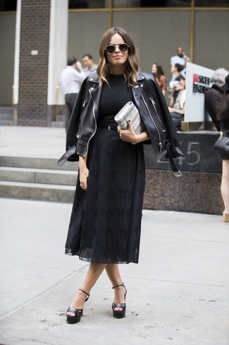 С чем носить темно-серый кожаный клатч