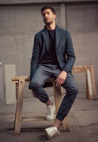 С чем носить темно-серое длинное пальто