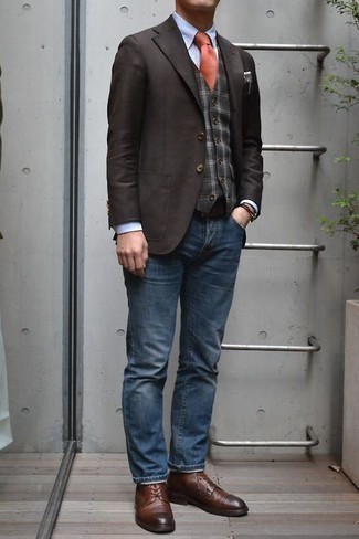 С чем носить темно-серый жилет в шотландскую клетку