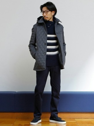 С чем носить темно-серую стеганую куртку мужчине