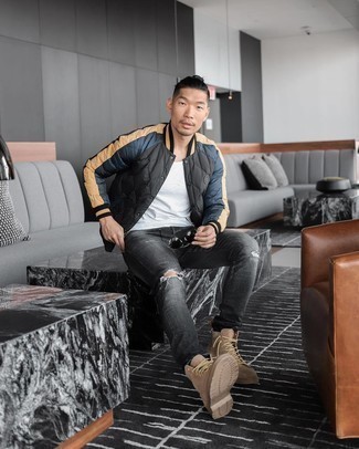 С чем носить темно-серые рваные джинсы мужчине