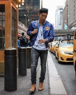 С чем носить темно-серые рваные джинсы мужчине