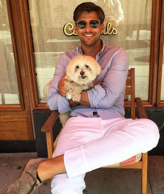 С чем носить темно-серые замшевые туфли дерби