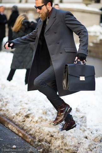 Какие длинные пальто носить с темно-серым костюмом