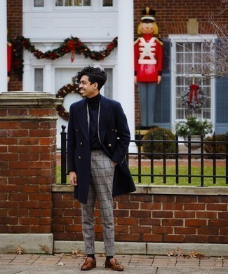 Какие длинные пальто носить с темно-серым костюмом