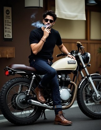 С чем носить темно-серые солнцезащитные очки мужчине