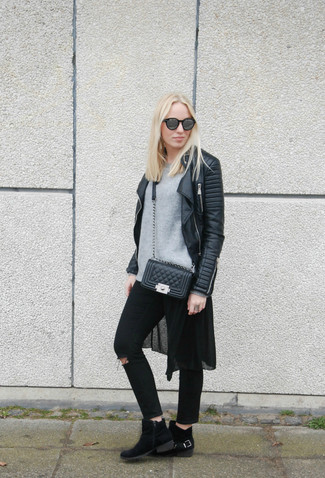 С чем носить темно-серые солнцезащитные очки женщине