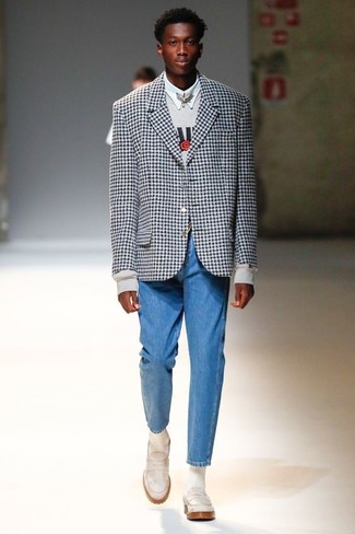 Какие лоферы носить с темно-серым свитшотем мужчине