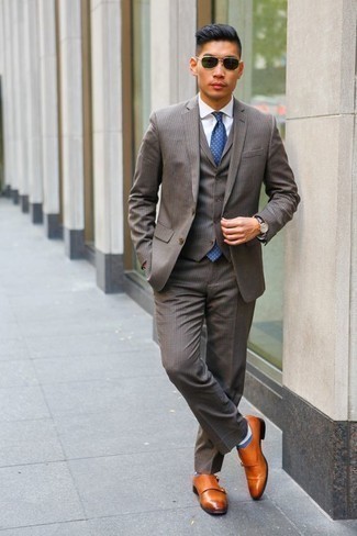 Какие монки носить с темно-серым костюмом-тройкой