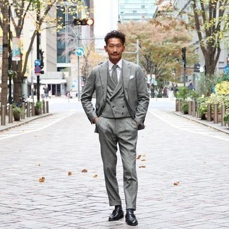 Какие монки носить с темно-серым костюмом-тройкой