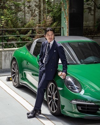 С чем носить темно-серый галстук мужчине