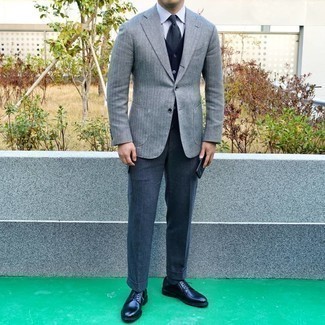 С чем носить темно-серый галстук мужчине