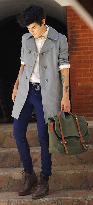 Какие джинсы носить с темно-серым плащом мужчине