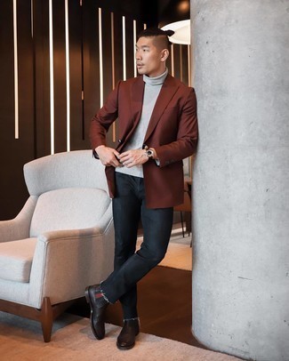 Как носить темно-серую водолазку с черными джинсами мужчине