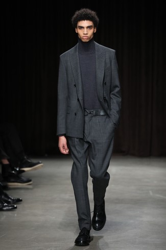 Какие туфли дерби носить с темно-серой водолазкой