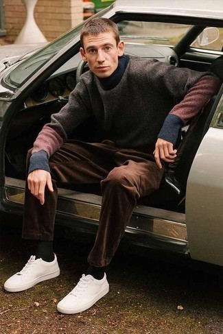 С чем носить темно-серую водолазку мужчине