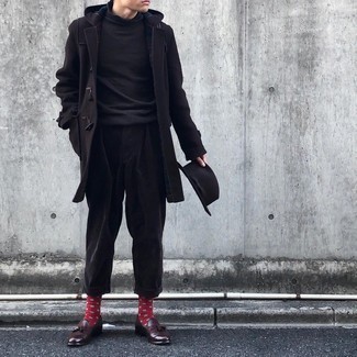 Какие лоферы носить с темно-серой водолазкой мужчине