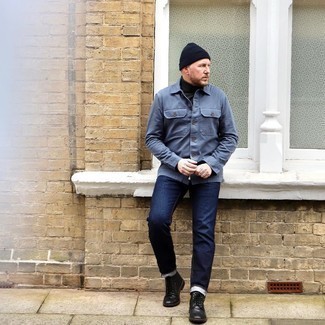 Какие куртки-рубашки носить с темно-серой водолазкой мужчине