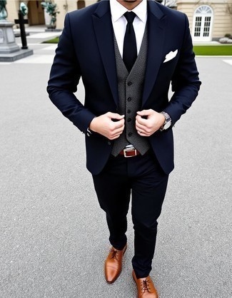 С чем носить темно-серый жилет