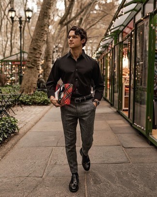 С чем носить темно-серые шерстяные брюки чинос