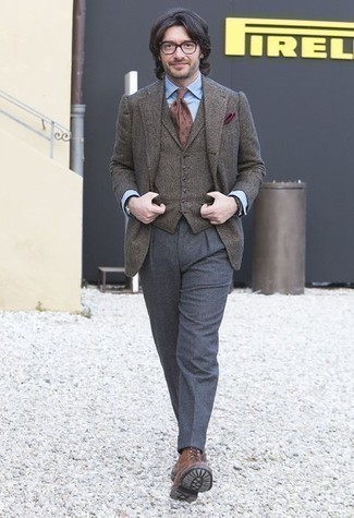 С чем носить темно-серое шерстяное пальто мужчине