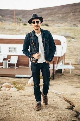 С чем носить темно-серую шерстяную шляпу мужчине