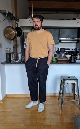 С чем носить слипоны из плотной ткани в клетку мужчине