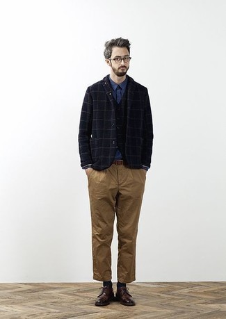 С чем носить пальто в клетку мужчине