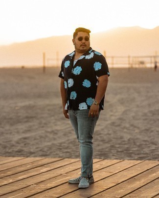 С чем носить слипоны в клетку мужчине