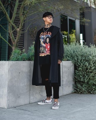 С чем носить кеды в клетку мужчине