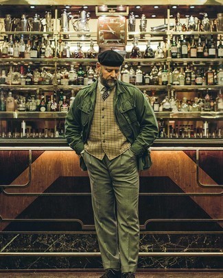 С чем носить жилет в клетку