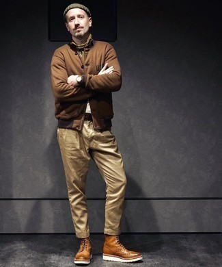 Как носить брюки чинос с ботинками броги