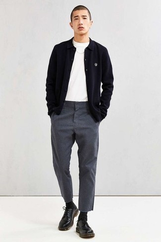 Как носить брюки чинос с туфлями дерби