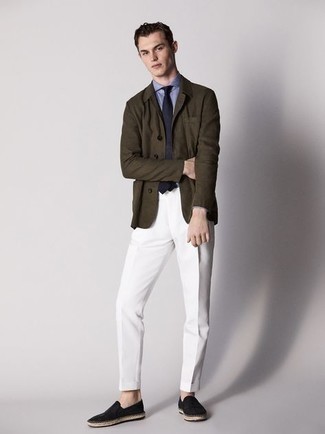 Как носить брюки чинос с эспадрильями