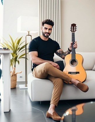 Как носить брюки чинос с лоферами