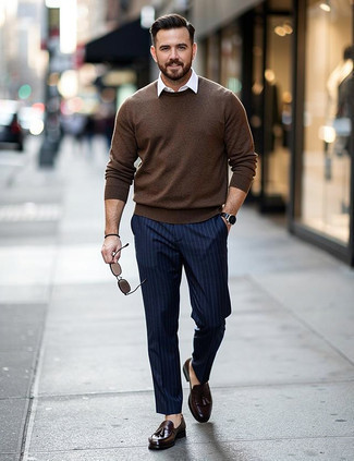 Как носить брюки чинос с лоферами