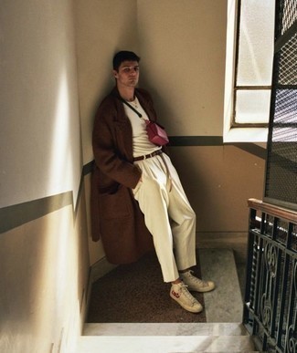 Как носить брюки чинос с длинным пальто