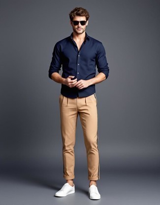 С чем носить прозрачные низкие кеды мужчине