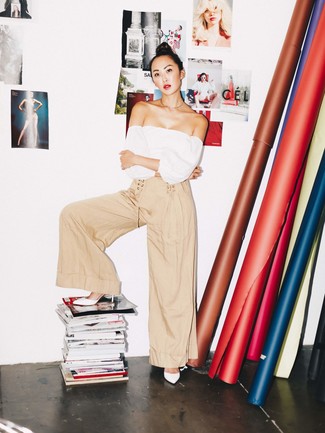 С чем носить прозрачные босоножек женщине