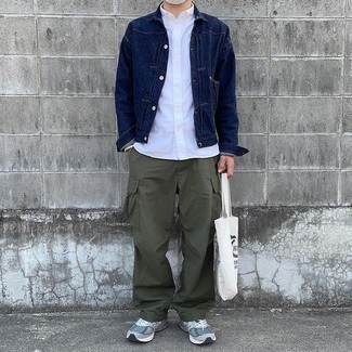 С чем носить прозрачную большую сумку мужчине