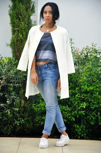 Как носить пальто с укороченным топом