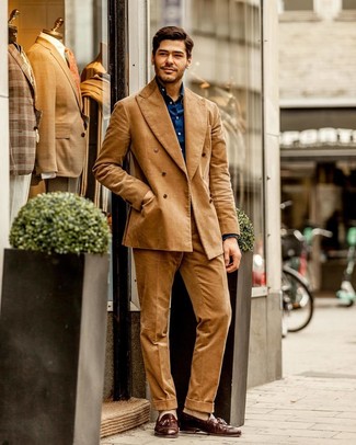 С чем носить вельветовый костюм