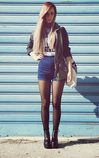 Как носить футболку с круглым вырезом с анораком женщине