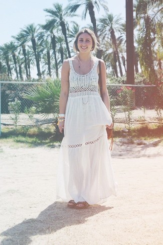 С чем носить платье-макси крючком