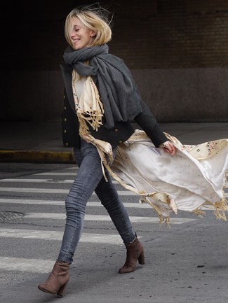 С чем носить темно-коричневые ботильоны