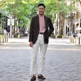 Как носить темно-коричневый пиджак с белыми брюками чинос