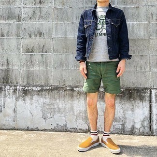 С чем носить темно-коричневые слипоны из плотной ткани мужчине