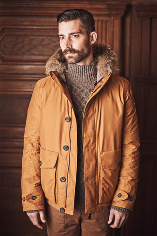 Какие парки носить с темно-коричневыми брюками чинос