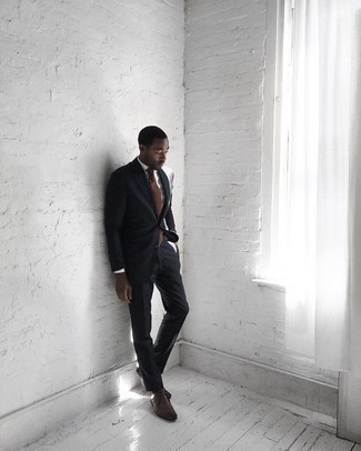 Какие костюмы носить с темно-коричневыми туфлями дерби