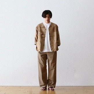 С чем носить темно-коричневые сланцы мужчине